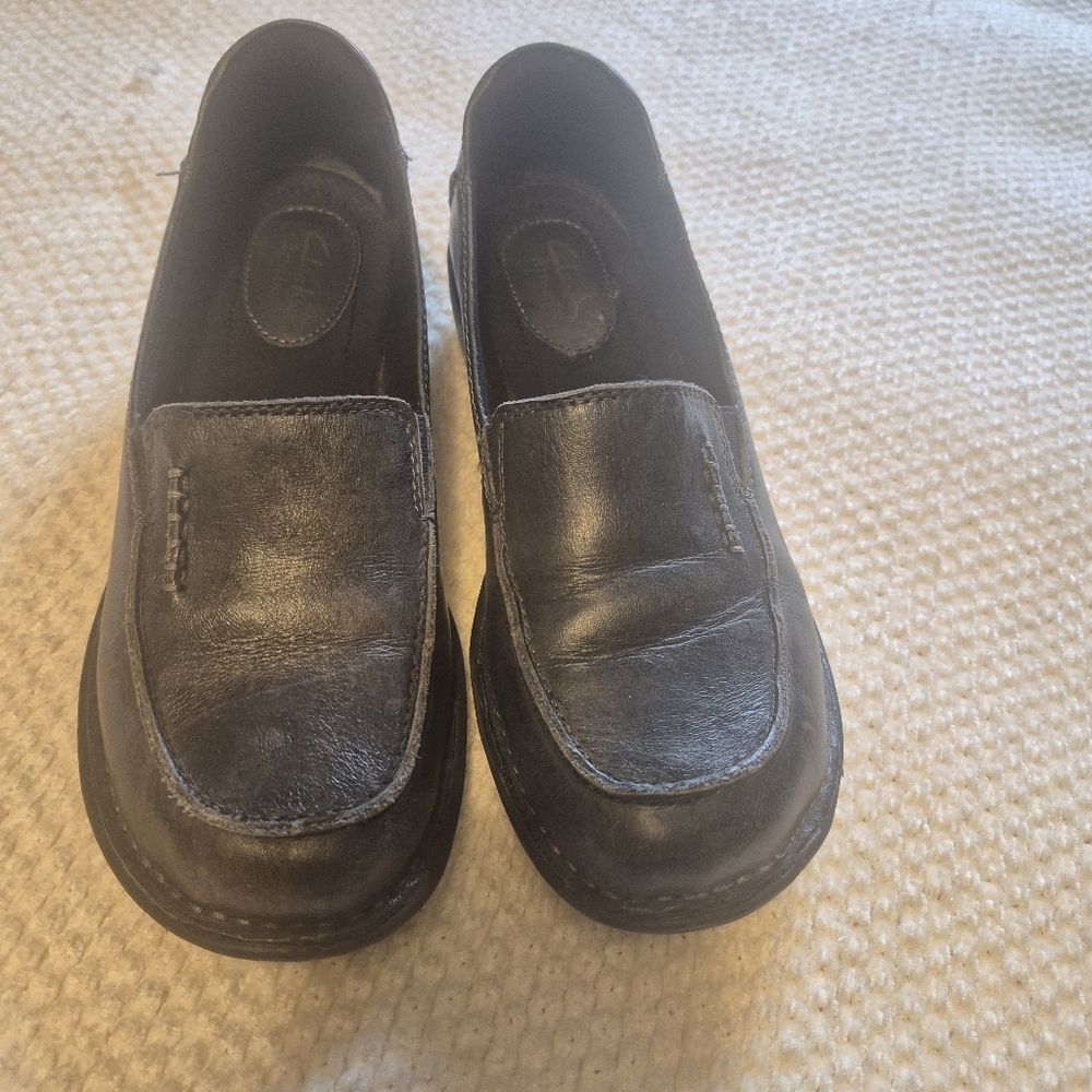 Clarks Atrisan Leather Loafers Navy